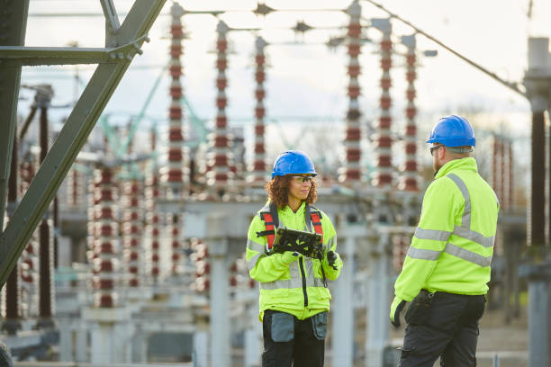 Best Electrician Near Me  in Marinette, WI
